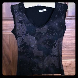 Papaya sleeveless black tunic